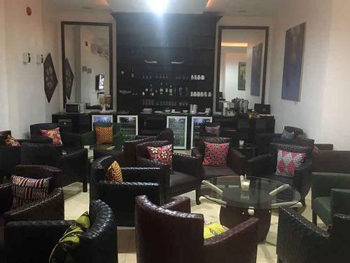 llegada-arrival-lounge-3632-3